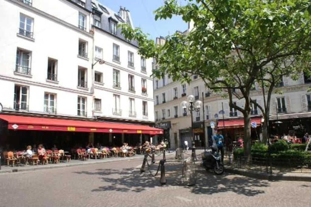 Fully Renovated Historic Apt In Heart Mouffetard Paris Exterior photo